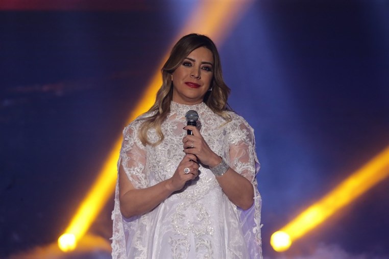 Celebrity Duets Episode 10